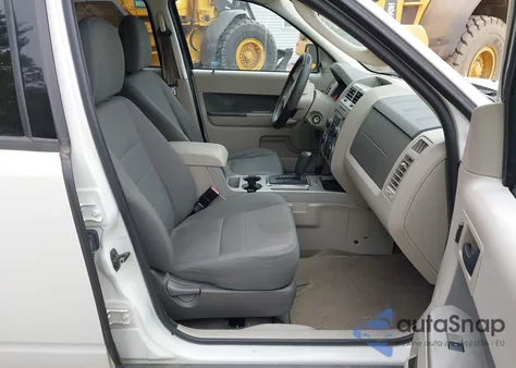2009 Ford Escape Xlt из США, поврежденный, VIN 1FMCU93779KA88945